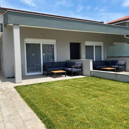 Lili Houses In Nikiti 350M From The Beach ภายนอก รูปภาพ